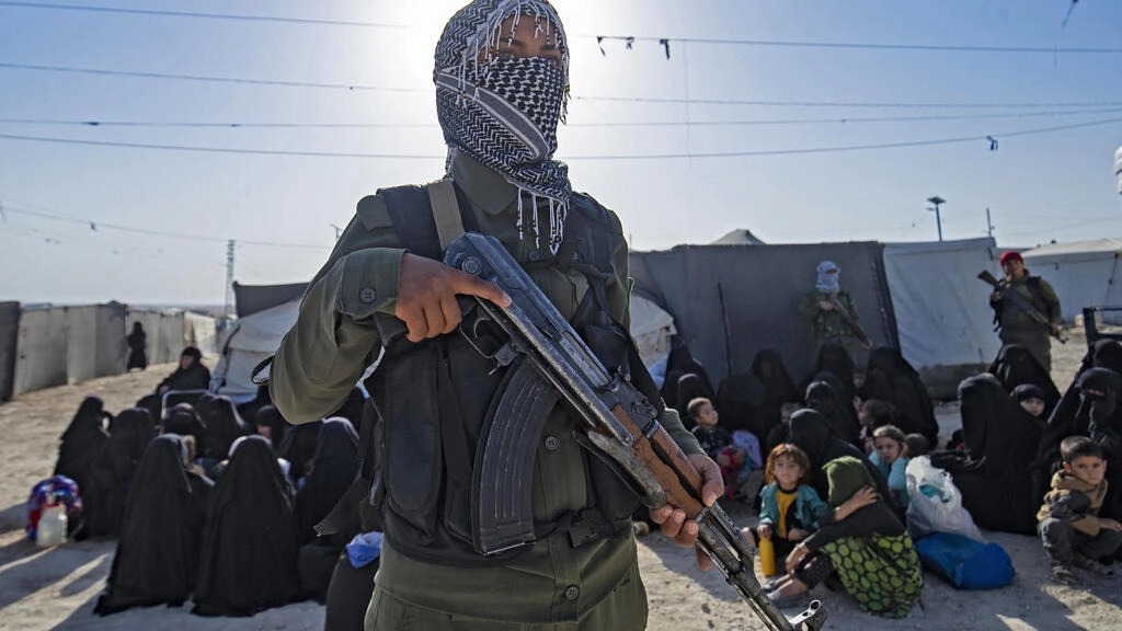 Asayish ends a three-week operation against ISIS in Syria's al-Hol Camp