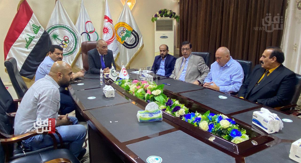 اتحاد السباحة العراقي يتعاقد مع مدرب بلغاري