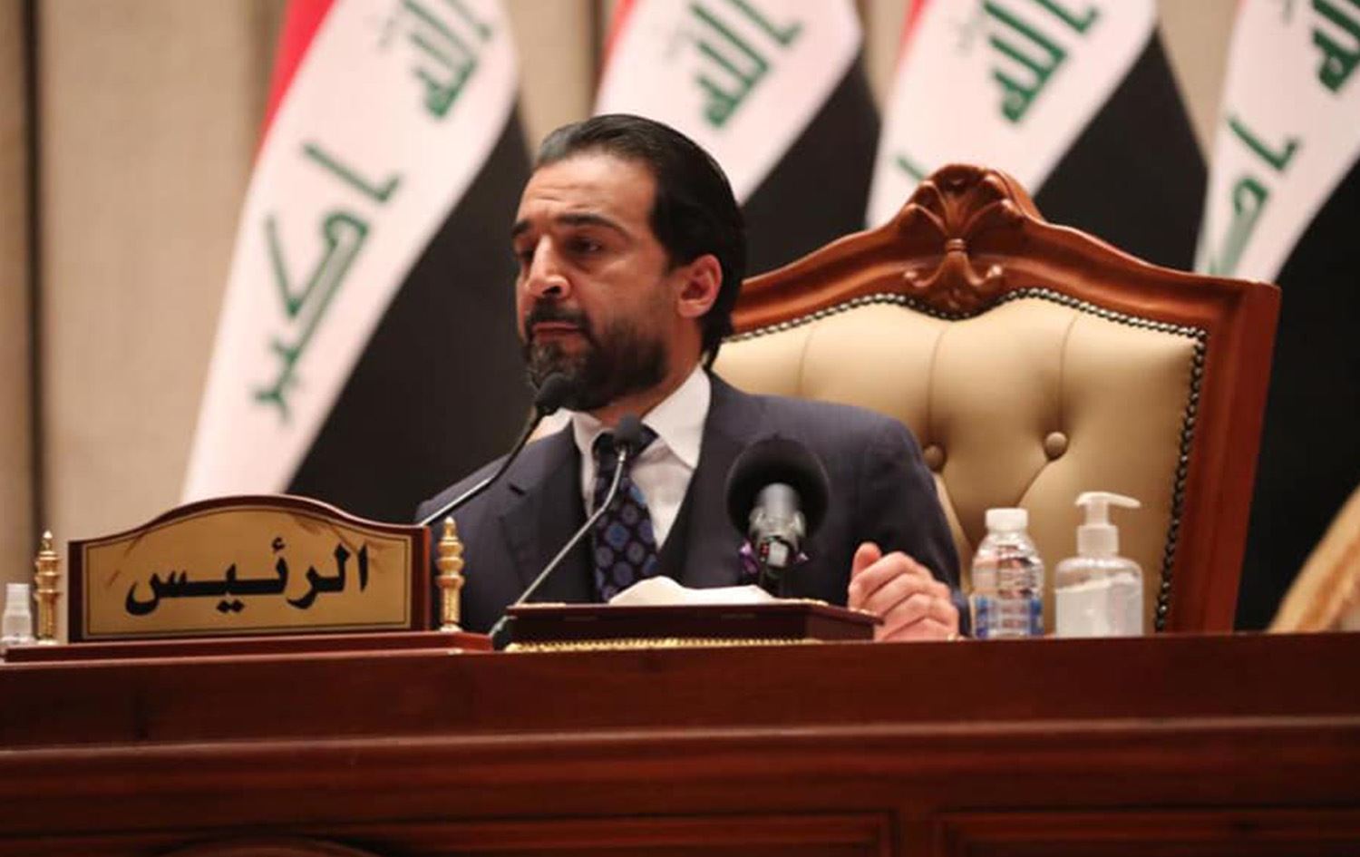 البرلمان العراقي يعقد جلسته للبت في استقالة رئيسه