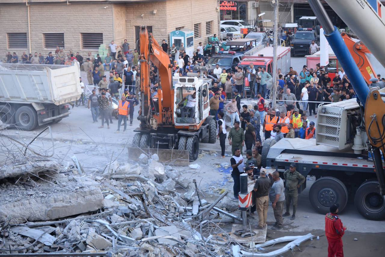 العثور على جثة تحت ركام بناية الواثق وسط بغداد