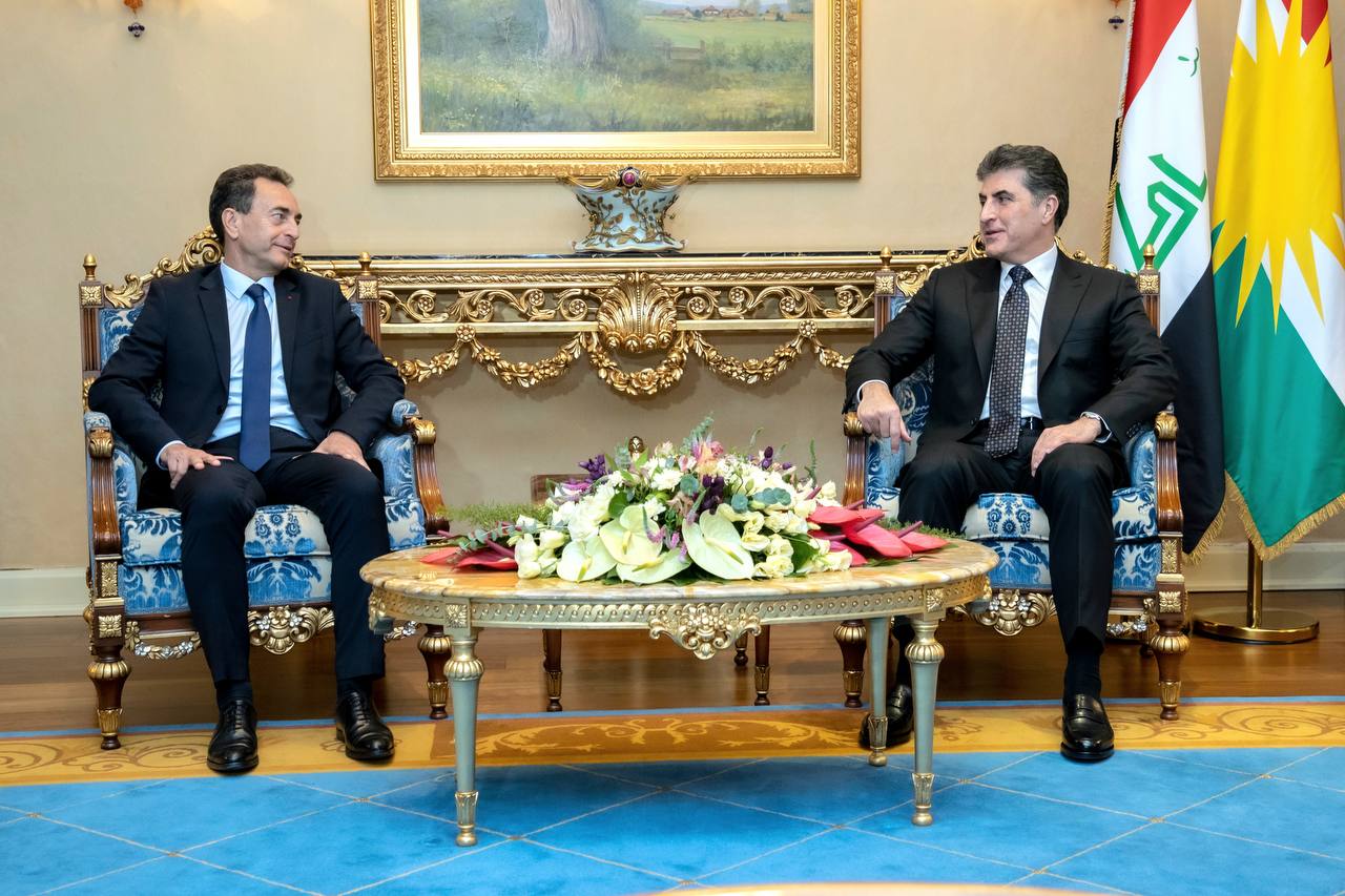 President Barzani receives the French Ambassador to Iraq