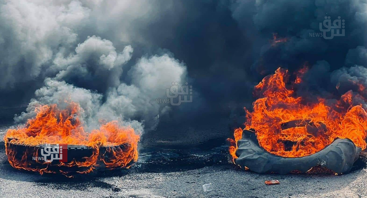 بعد احتجاجات دامية في الناصرية.. السوداني يعيد العمل بلجنة خاصة بالتظاهرات
