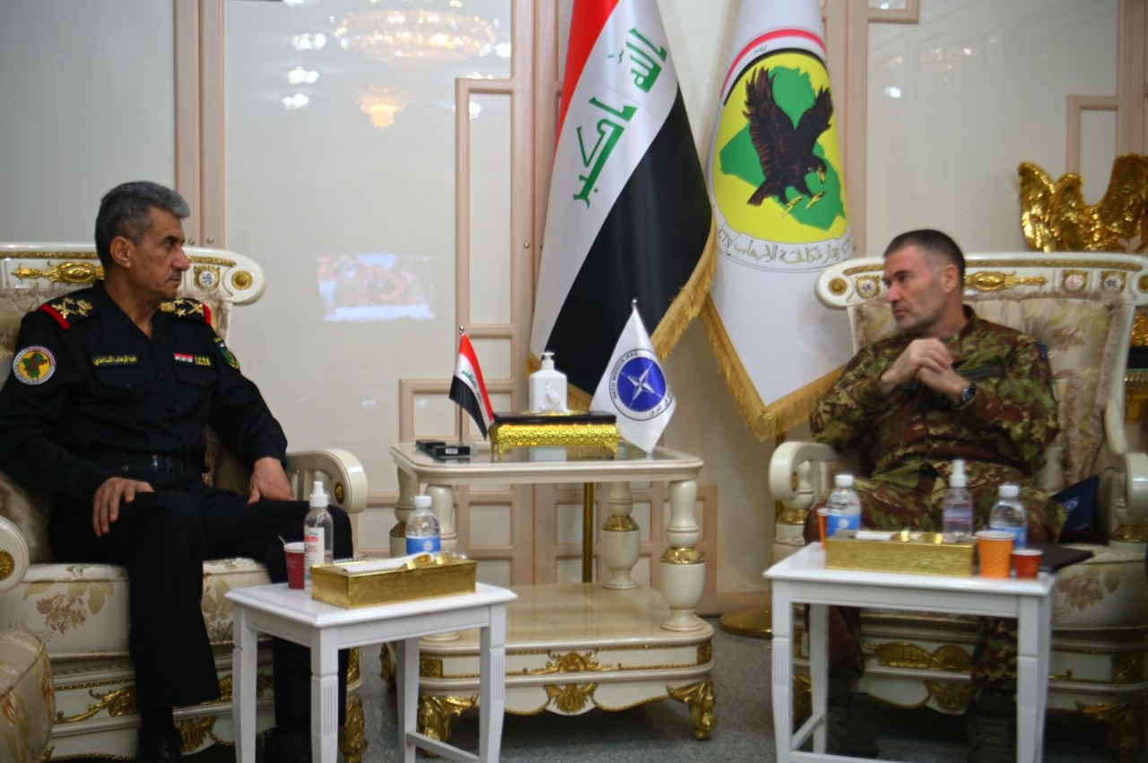 AlSaadi meets with NATO commander in Iraq 