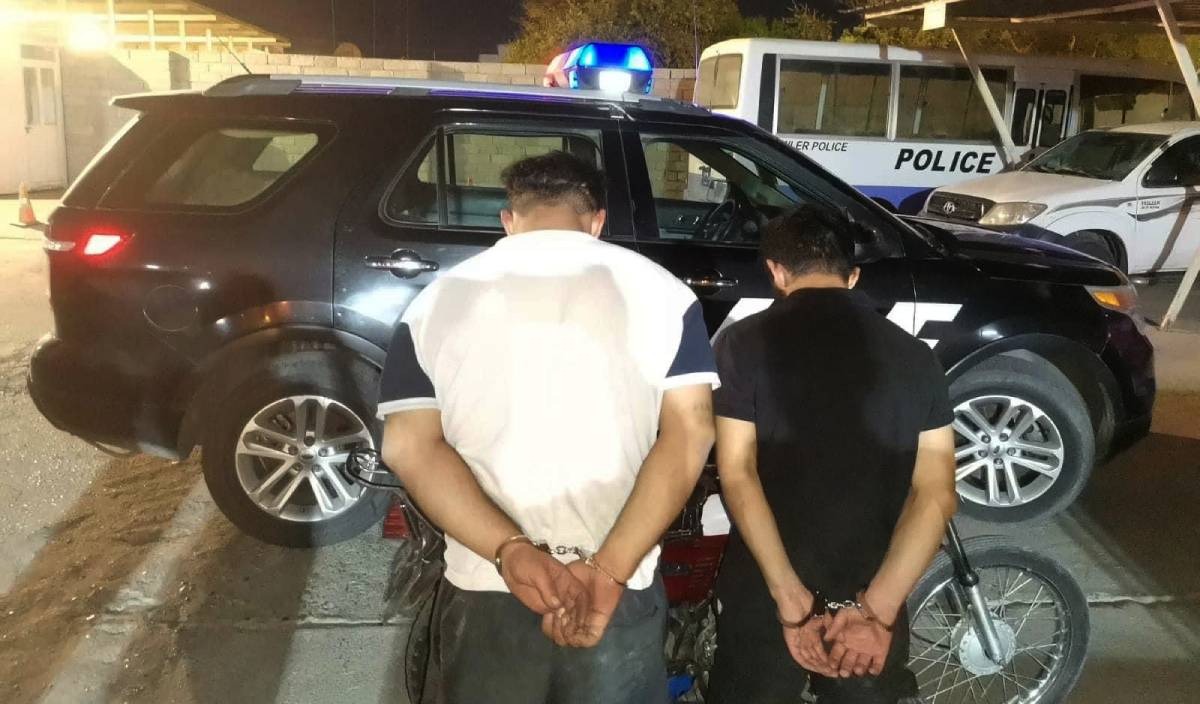 شرطة أربيل تعتقل شابين أثناء تعاطيهما المخدرات