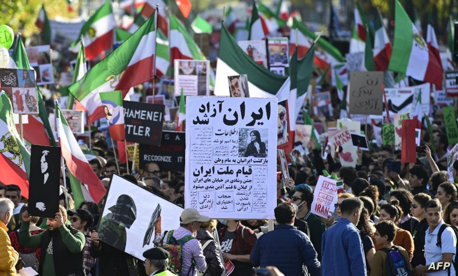 Iran hijab protest in Berlin draws thousands