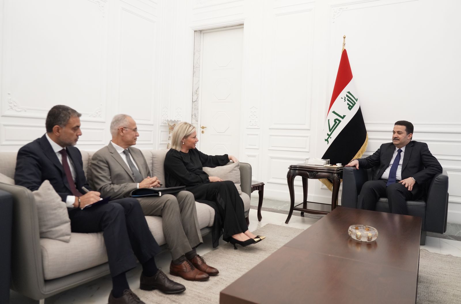 Al-Sudani meets with Plasschaert in Baghdad