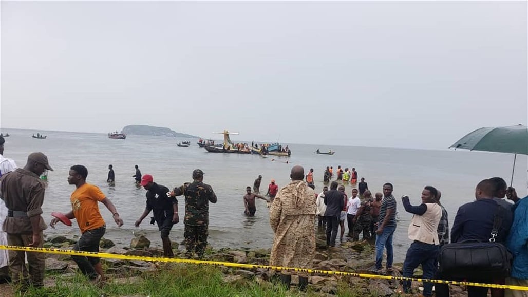 کەفتن فڕۆکەیگ وەناو دەریاچەی ڤیکتۆریا لە تەنزانیا 