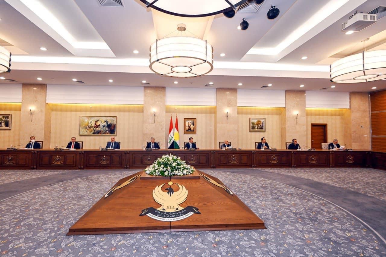 مجلس وزراء الإقليم يشكل وفداً تفاوضياً جديداً لإستئناف الحوارات مع بغداد