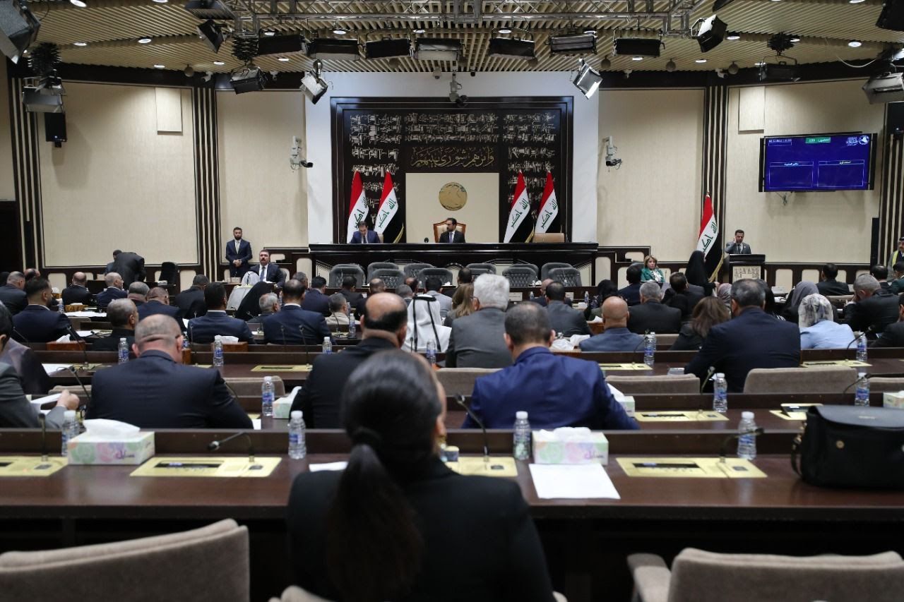 تنصيب وتشغيل منظومة التصويت الإلكتروني فـي البرلمان العراقي