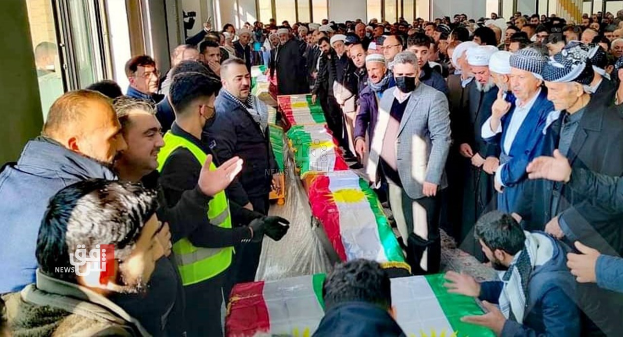 بالصور.. مراسم دفن جثامين ضحايا تفجير السليمانية  