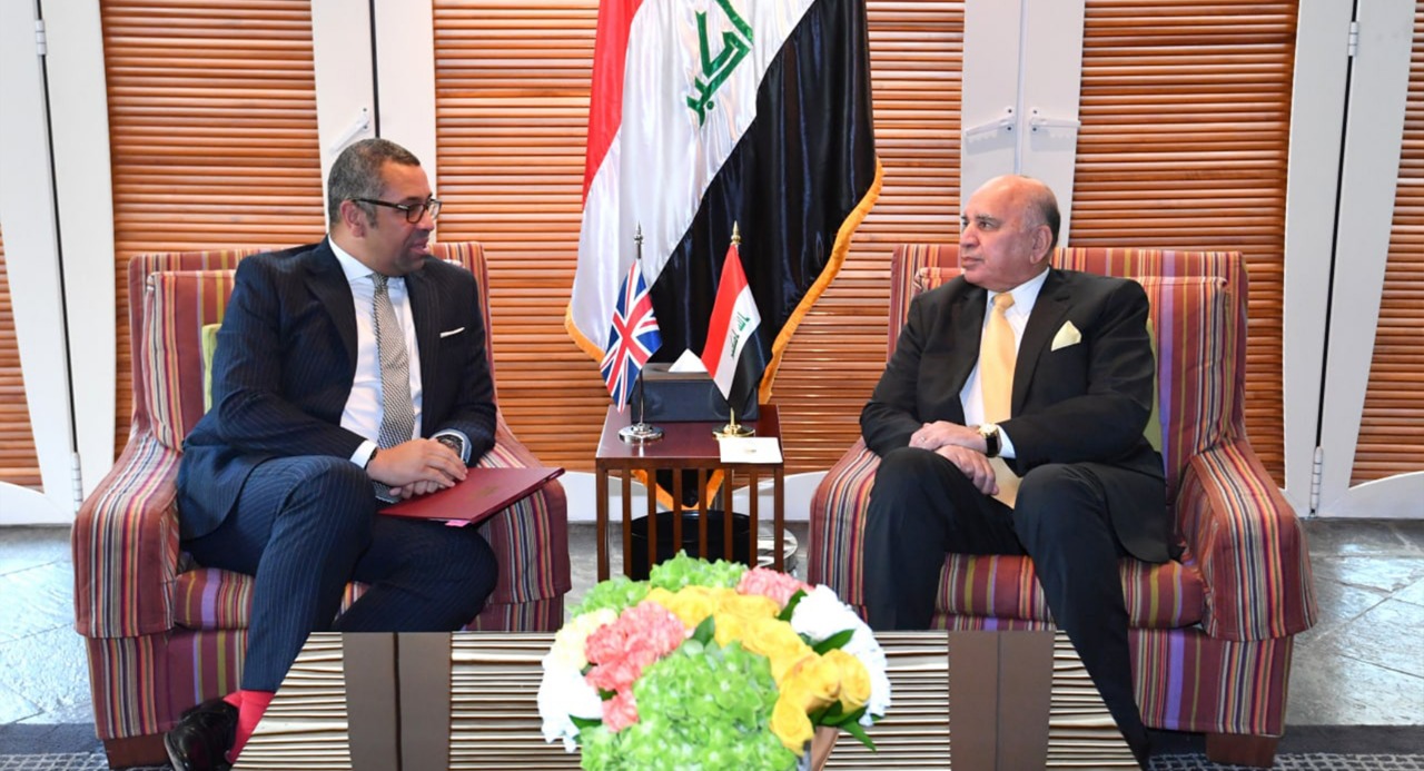 Iraq and UK discuss financial cooperation on the sidelines of Manama dialogue