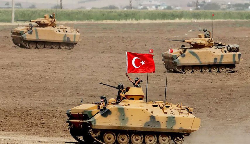 اردوغان يلمح لـ"عملية عسكرية برية" في شمال سوريا والعراق