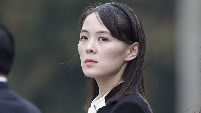 شقيقة الرئيس الكوري الشمالي تصف رئيس جارتها الجنوبية بـ"الغبي"