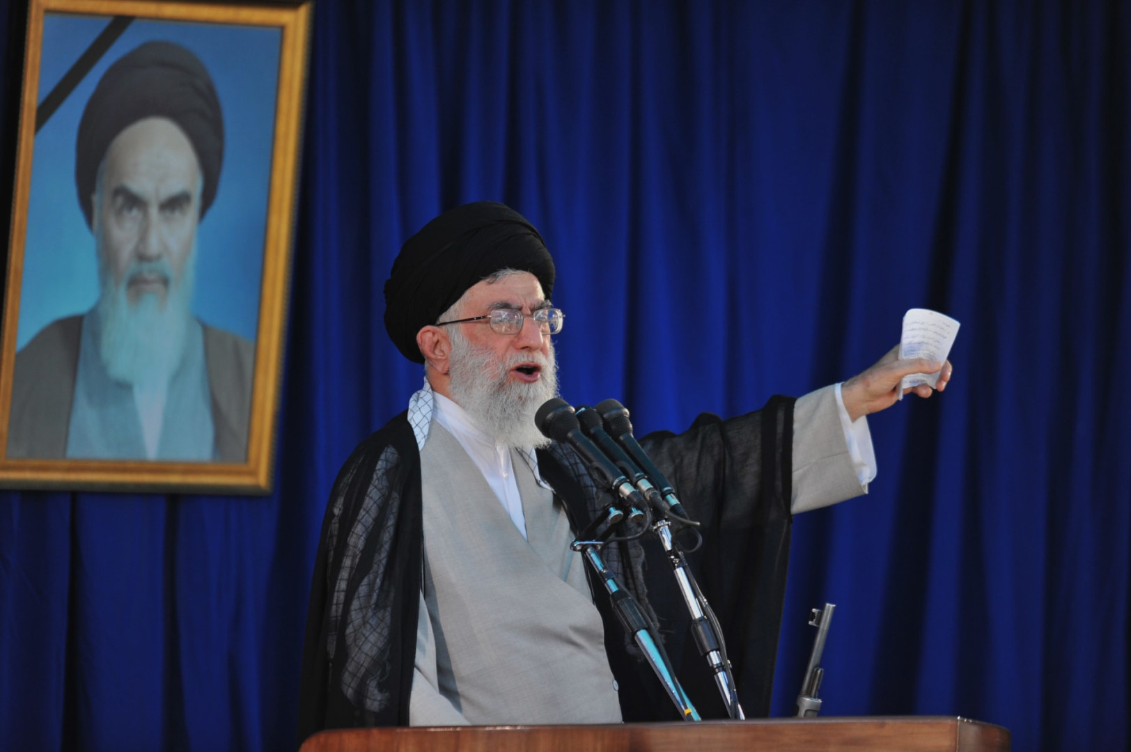 Khamenei: Iran's policy was a success in Iraq
