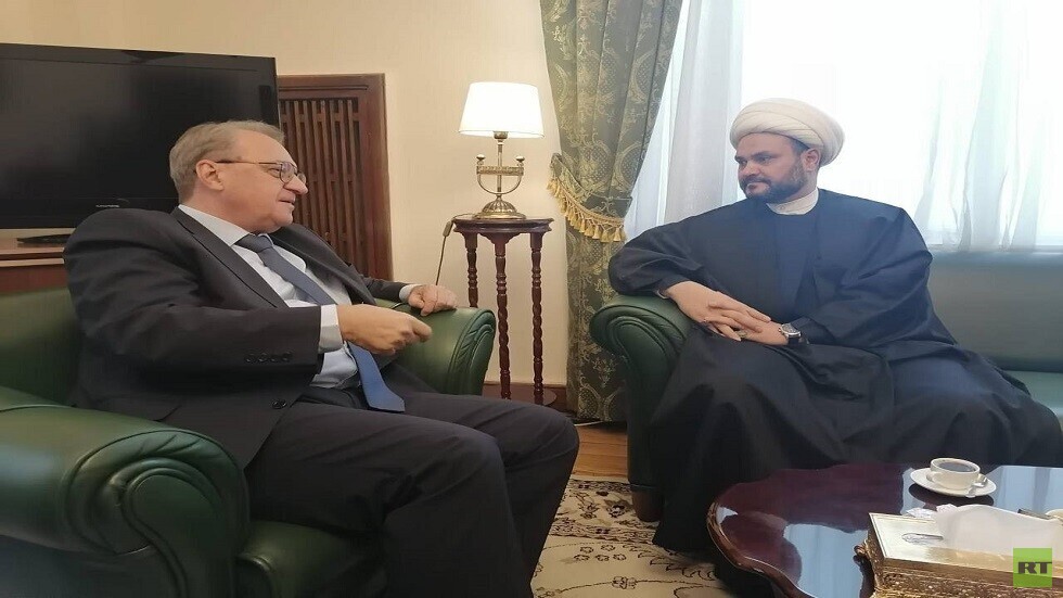 زعيم فصيل شيعي عراقي يستعرض في موسكو مرتكزات  "جهادية وسياسية"