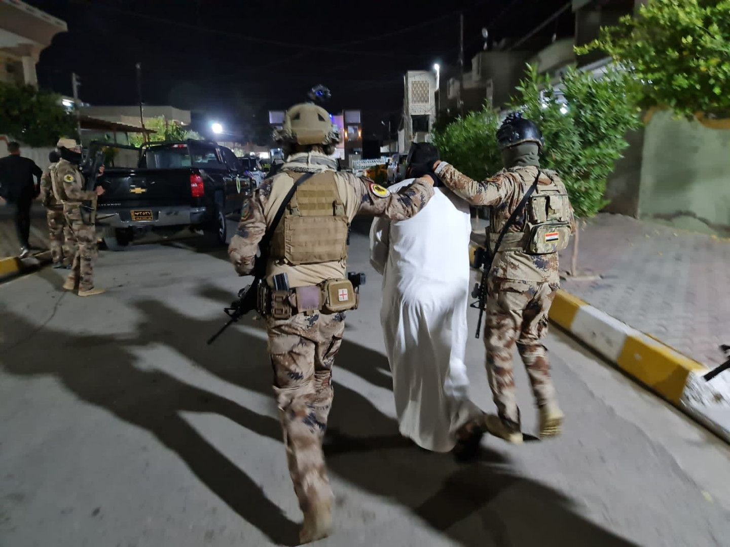 القبض على 16 إرهابيا في 5 محافظات عراقية