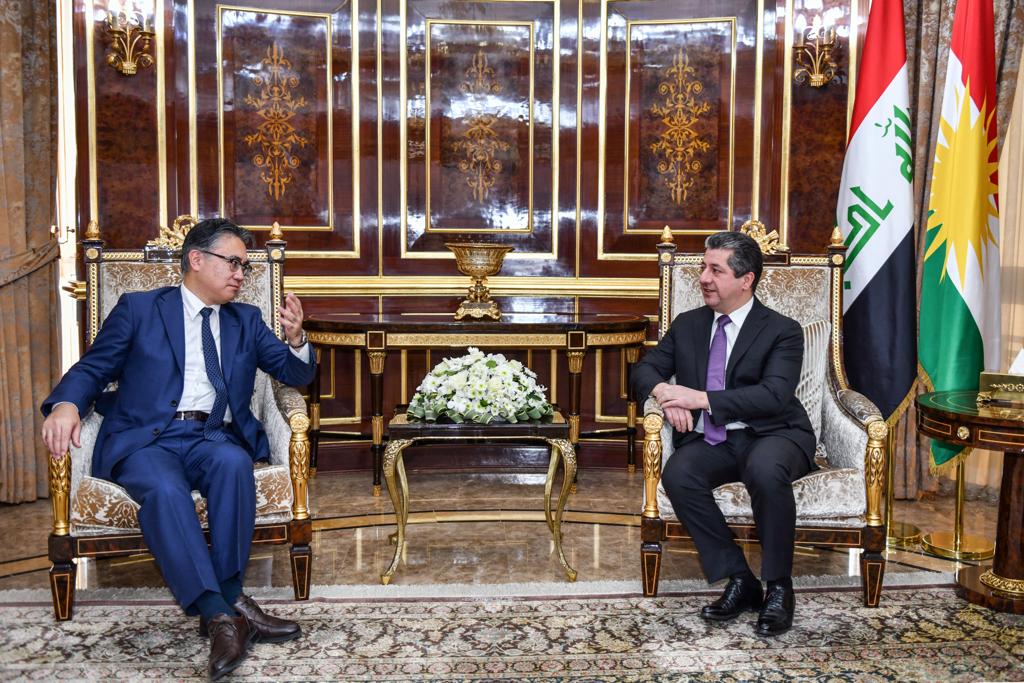 Kurdistan's PM discusses educational reform in light of Japan's experience with Tokyo's ambassador to Iraq