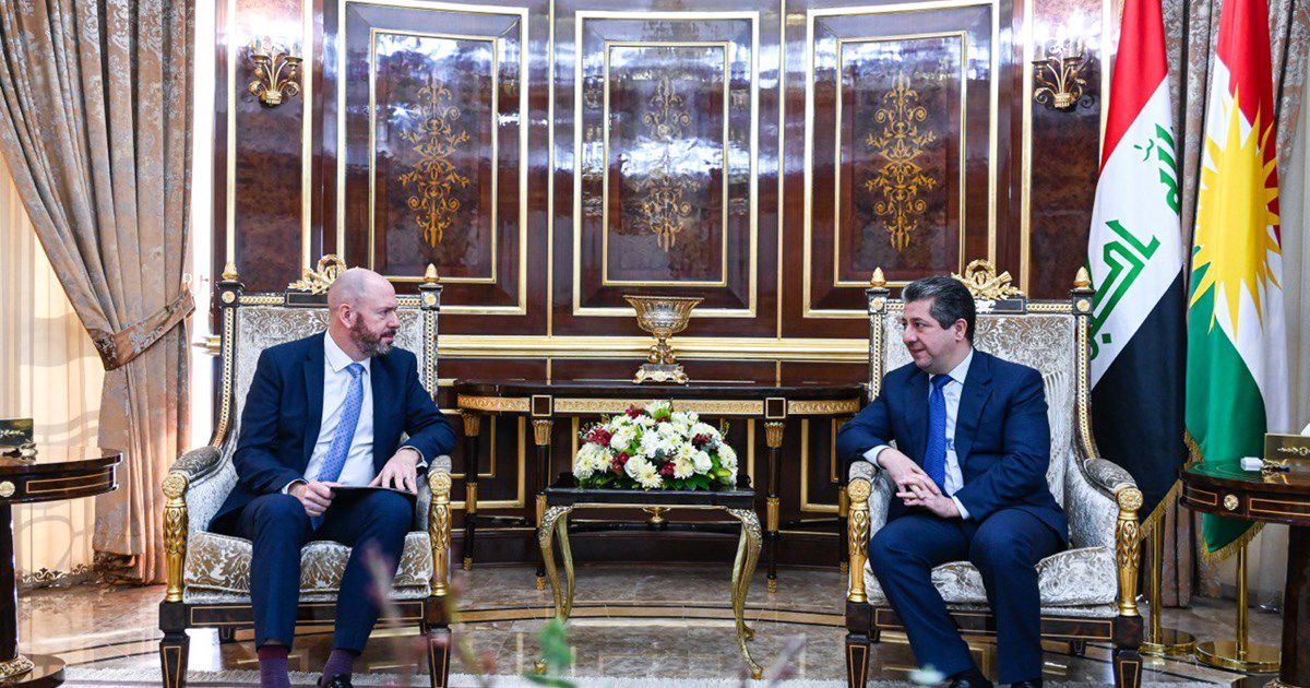 مسرور بارزاني والقنصل البريطاني يبحثان حل "مشاكل أربيل وبغداد" وحماية سيادة العراق