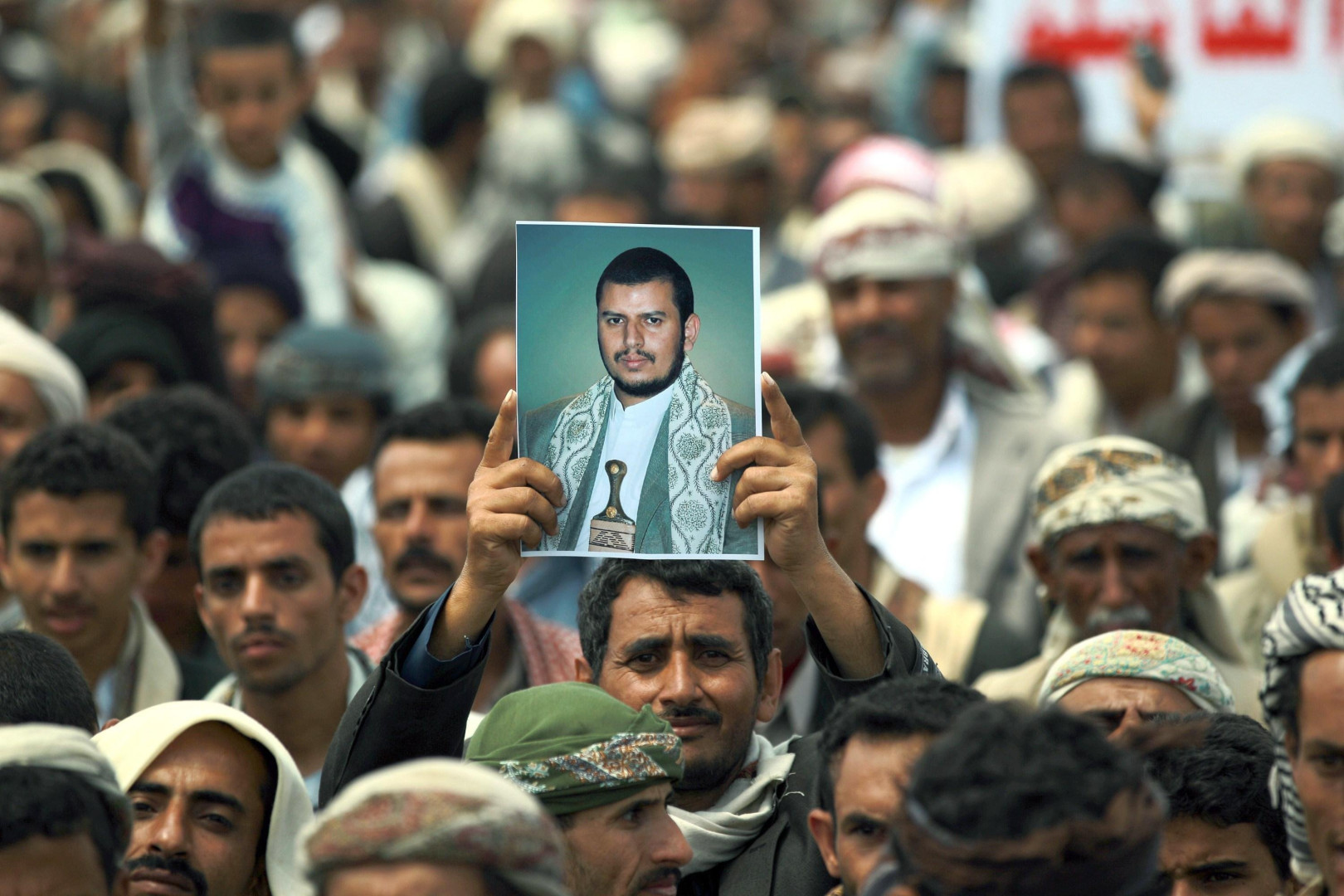 الحوثيون يحذرون "التحالف" من أي تصعيد بشأن الإقتصاد