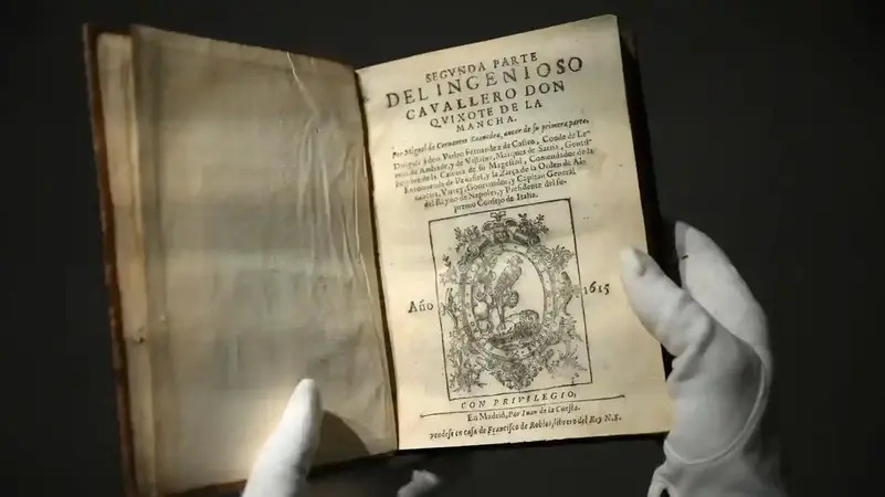 بيع نسختين "نادرتين" لرواية تجاوز عمرها أربعة قرون بمبلغ خيالي