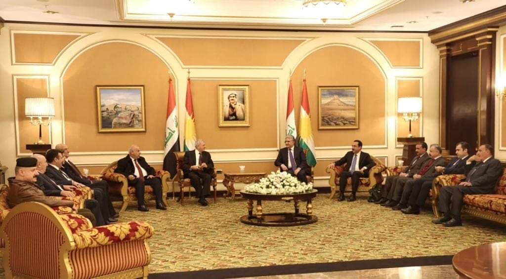 Iraqi president arrives in Erbil flanked by a group of ministers