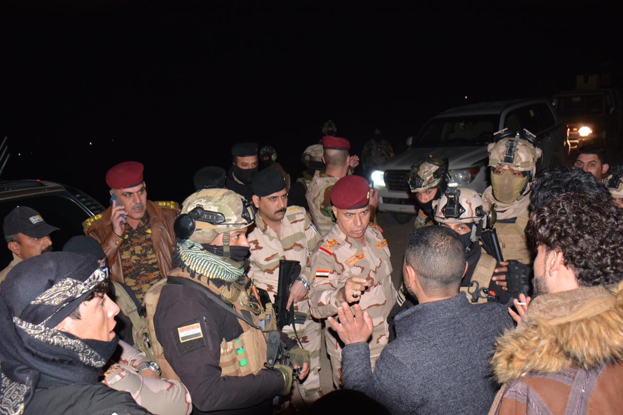 قوة امنية تطوق ناحية جنوبي العراق والكشف عن تفاصيل نزاع "السلام" الدامي
