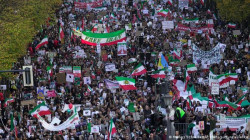 خاتمي وموسوي يدعوان إلى تغيير النظام السياسي الإيراني باستفتاء "عادل"