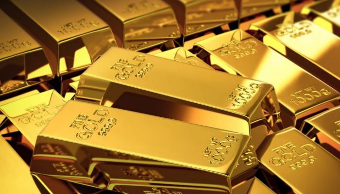 PRECIOUS-Gold firms, focus shifts to Fed meeting minutes