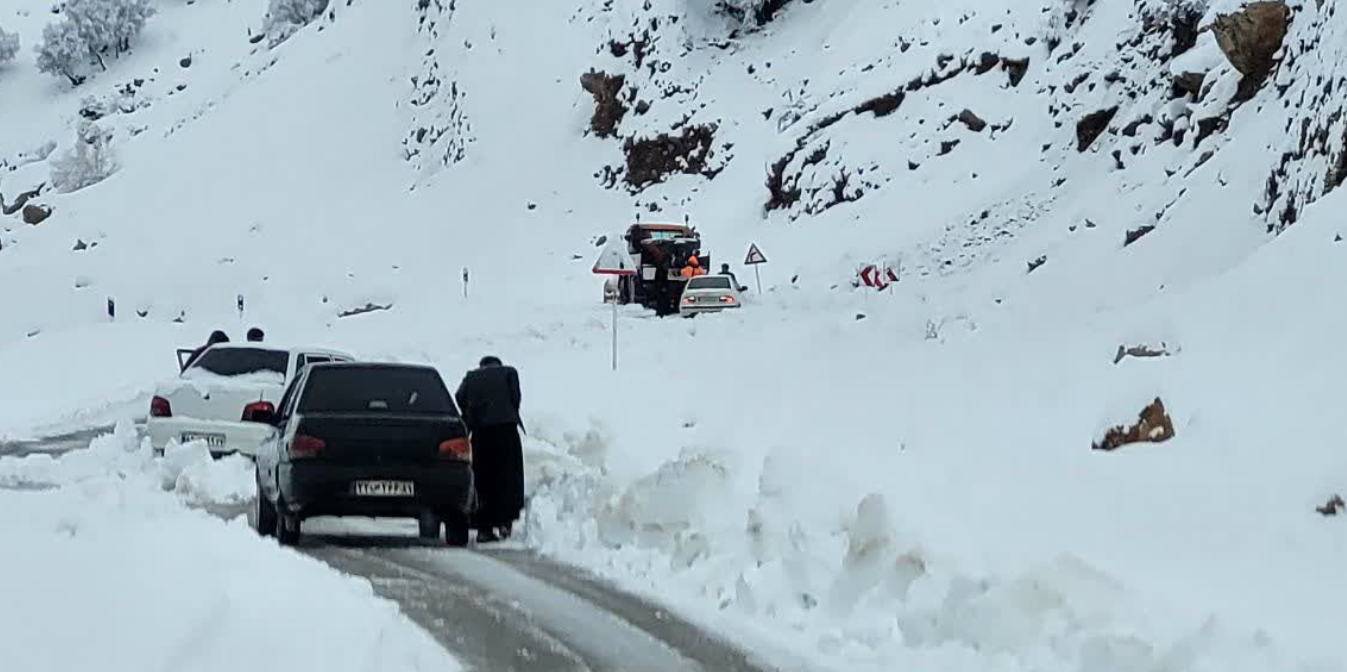 ايران.. الثلوج تغلق المدارس وتعطل الدوائر الحكومية