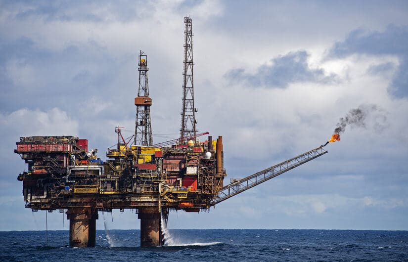 Oil rises 2% as reports of Saudi, Russia meeting calm investors
