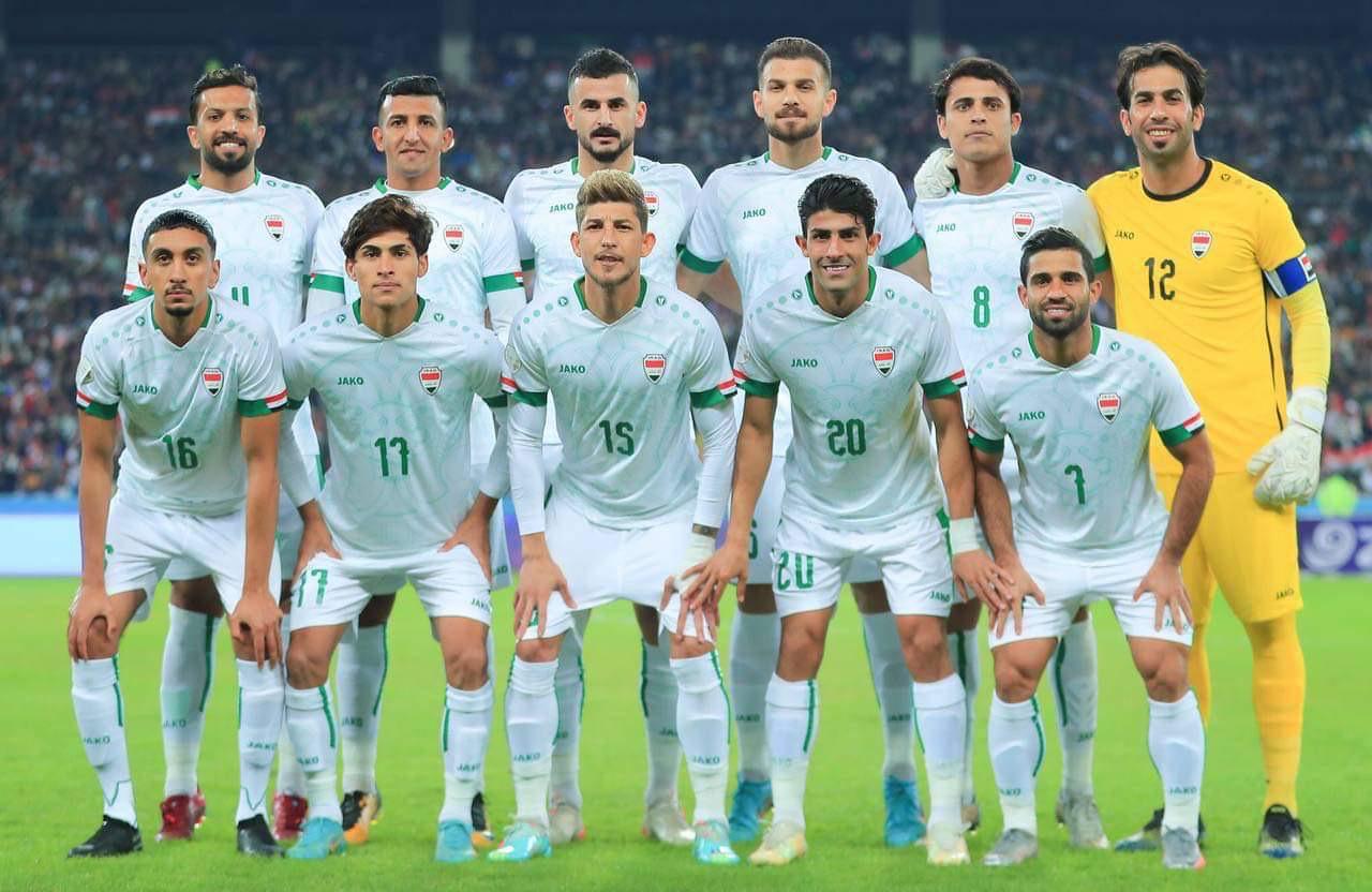 الصدر يجري اتصالاً هاتفيًا مع لاعبي المنتخب الوطني العراقي