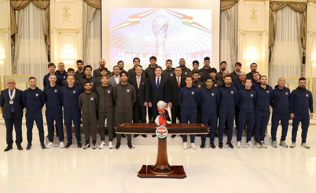 President Barzani receives Iraqi football team