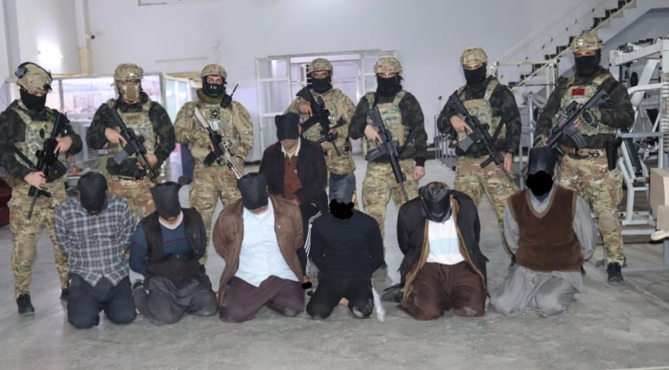 اسايش السليمانية تعتقل 7 مطلوبين بالإرهاب بينهم ثلاثة أمراء بتنظيم داعش