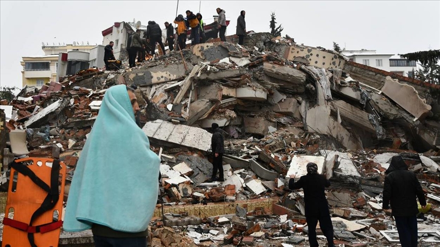 زلزال جديدة بشدة 7.5 يضرب تركيا ومداه يصل لعدة دول