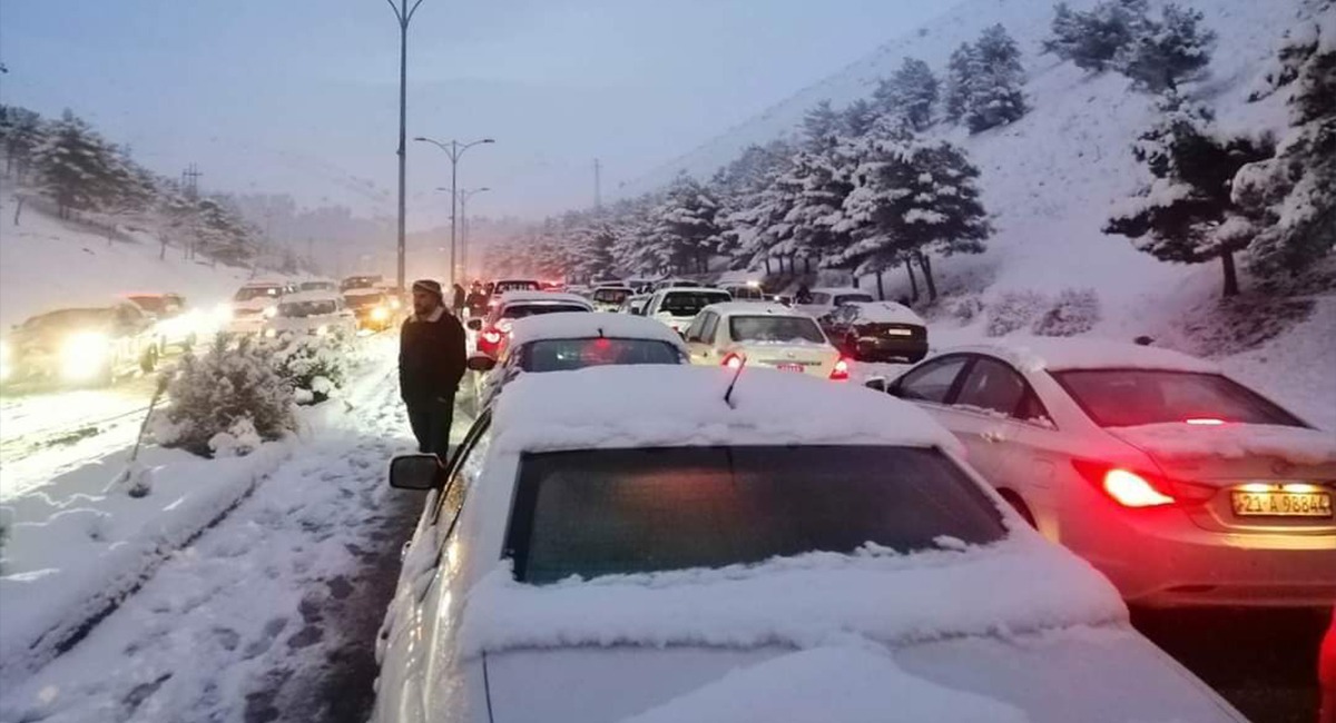 مرور السليمانية تحذّر من توجه المواطنين للجبال بسبب كثافة الثلوج