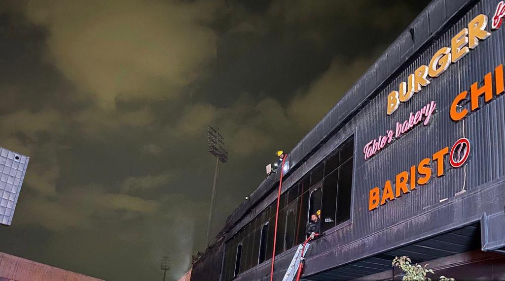 حريق يطال مركز تسوق مشهور في مدينة اربيل