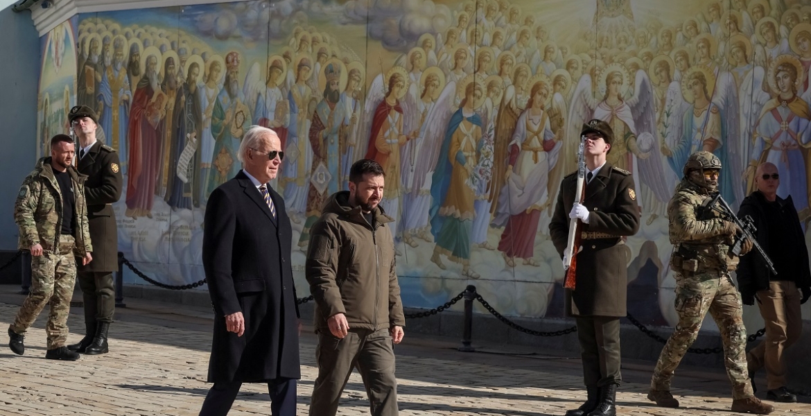 "خدعة أمنية وقطار" .. البيت الأبيض: زيارة بايدن الى كييف الأخطر في تاريخ رؤساء امريكا