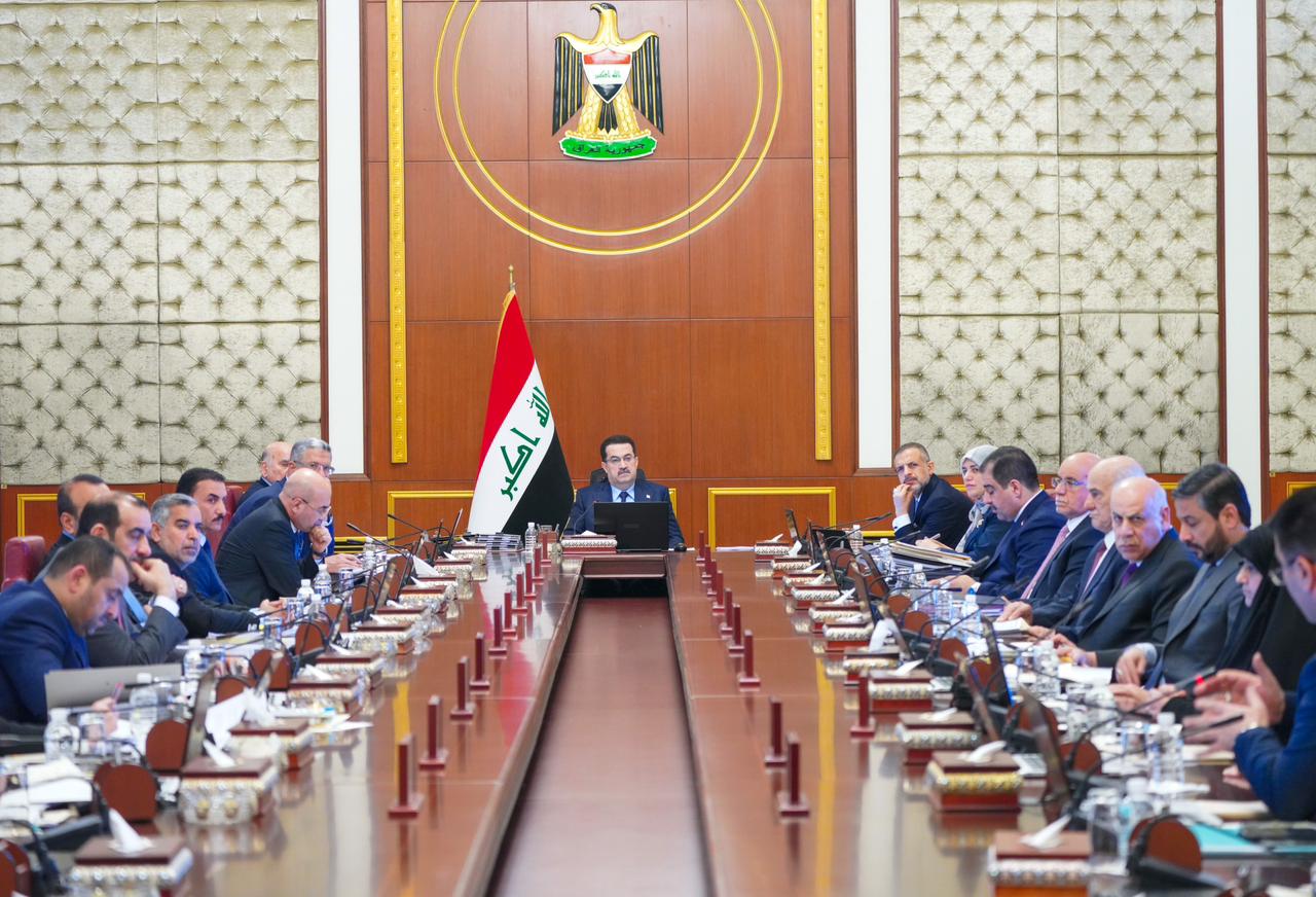 Parliamentary Committee - The Iraqi Council of Ministers determines the price of oil in the budget during its next session