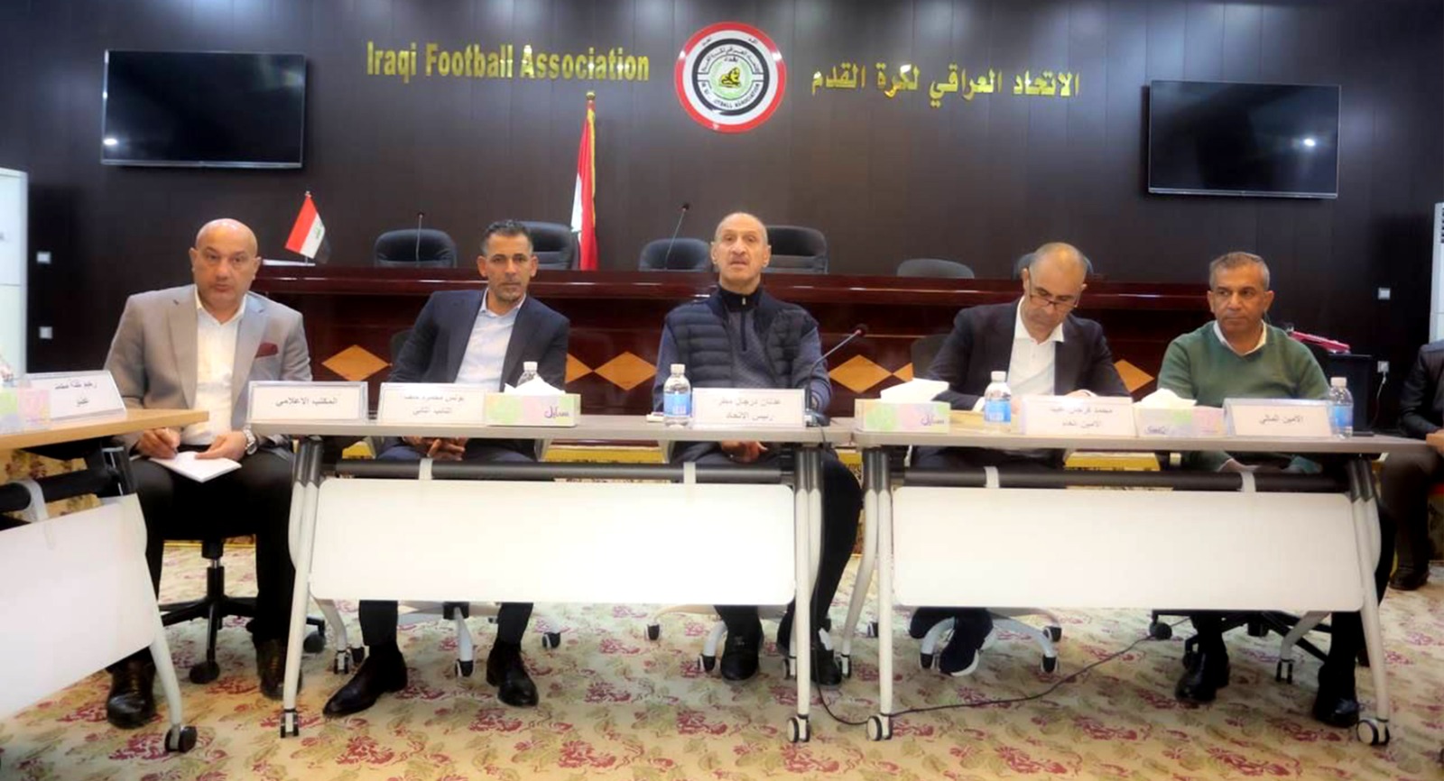 اتحاد الكرة يشكل لجنة لمتابعة المحترفين العراقيين في الخارج