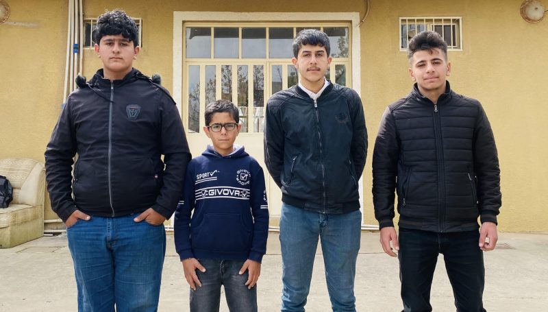 تلاميذ يعيدون 20 مثقالاً من الذهب لعائلة في إقليم كوردستان