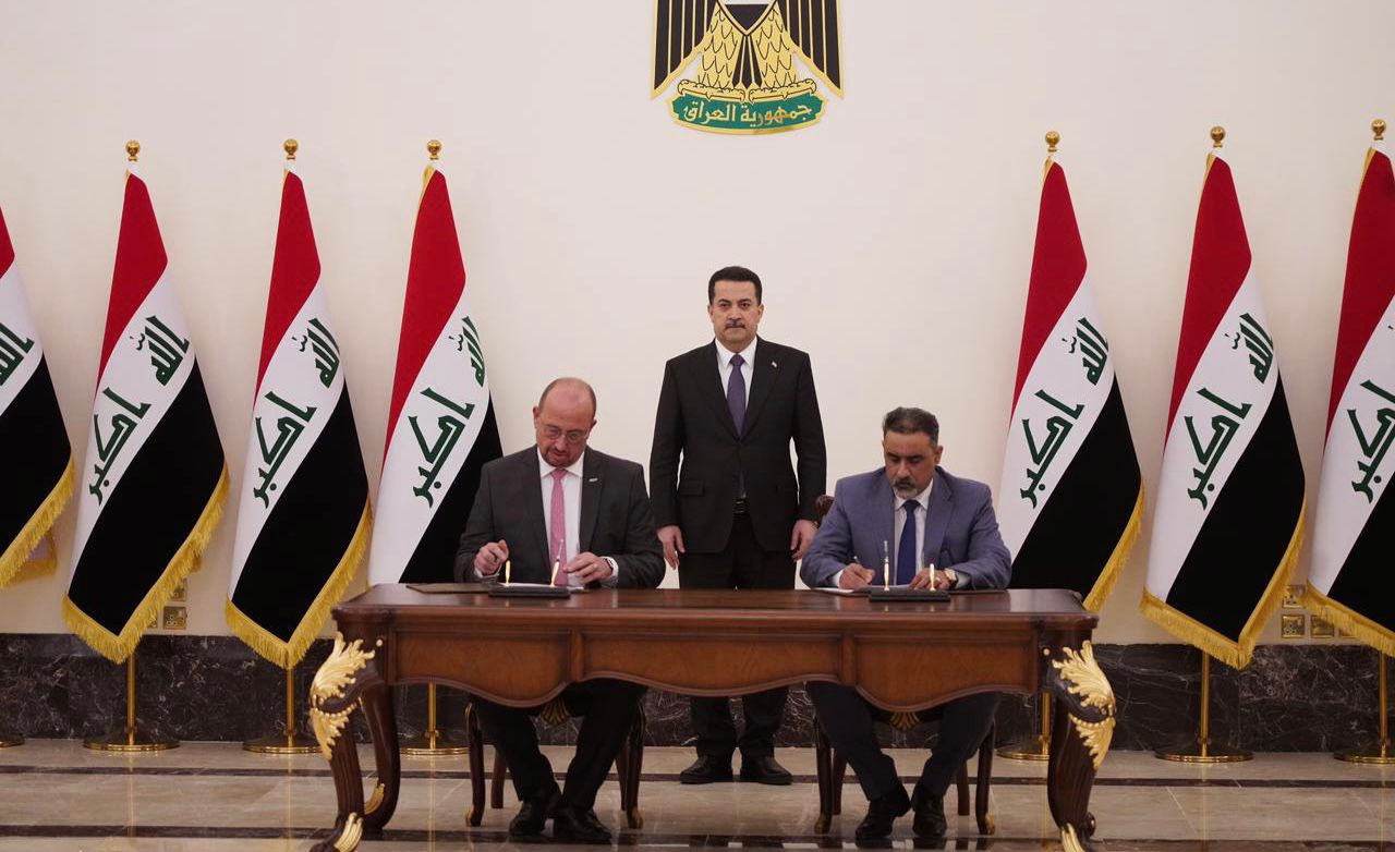 Iraq signs contracts with Siemens for power plant rehabilitation
