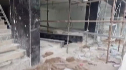 دهۆک.. کریکاریگ لەبان باڵاخانەیگ کەفێدە خوار و گیانی لەدەس دەێد