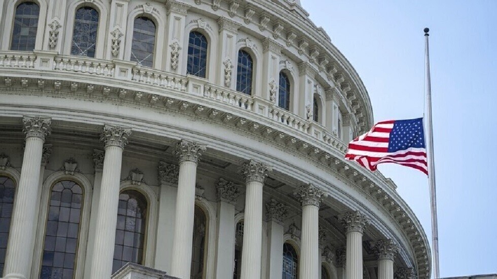 متسللون يخترقون حسابات أعضاء في الكونغرس الأمريكي