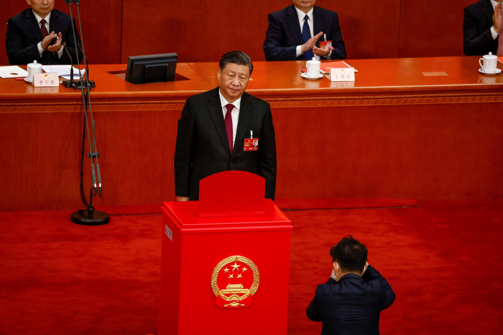 China's Xi secures third term as president