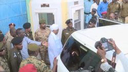 فيديو للبشير خارج السجن يشغل السودانيين
