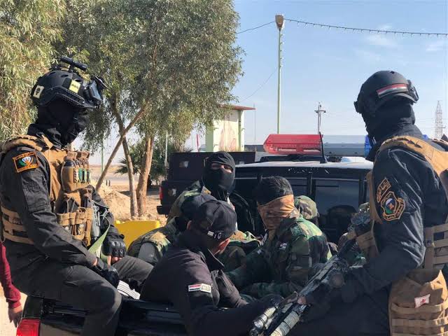 أمن الحشد يحتجز مقاتلين من فوج 13 في الموصل وتظاهرات لفك الارتباط بـ"بابليون"