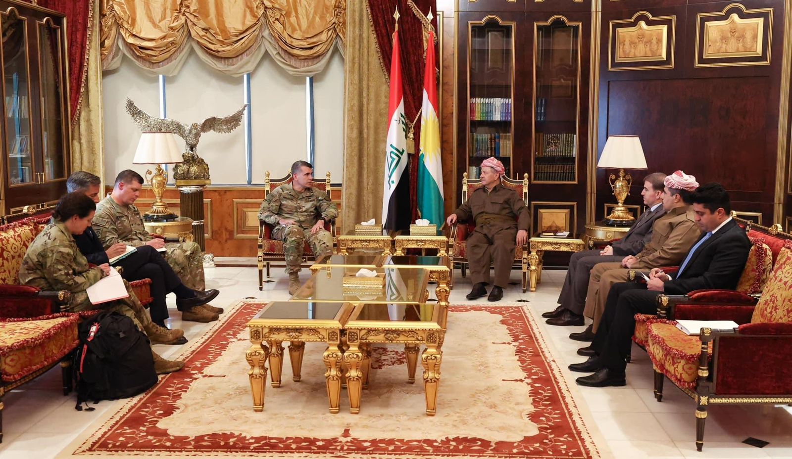 ‏مسعود بارزاني يجتمع مع قائد قوات التحالف الدولي في العراق وسوريا