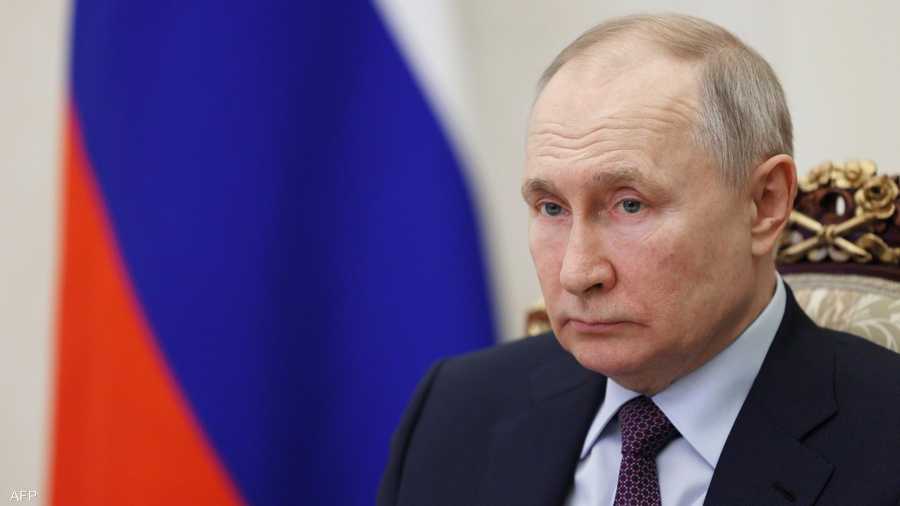 Putin approves a foreign policy that labels the West as "existential threats" to Russia