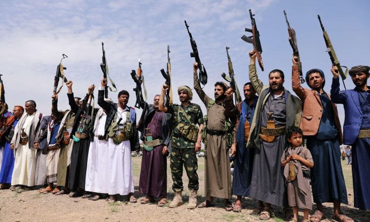 الحوثيون يهددون بشن هجمات "كبيرة" على السعودية والإمارات