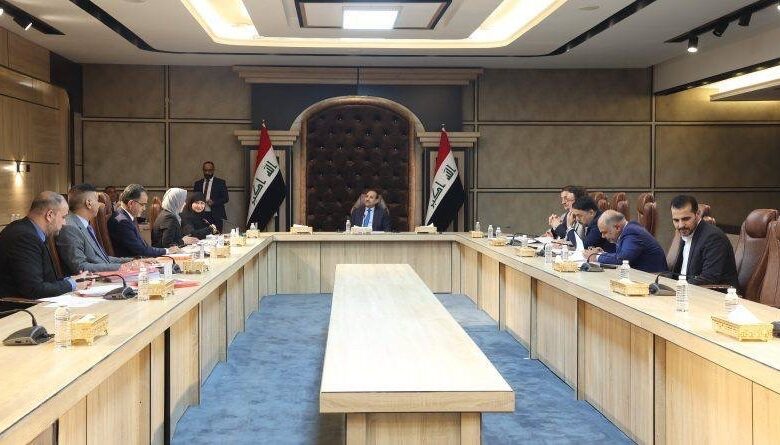 Parliament's finance committee to discuss Iraq's budget with finance minister on Monday